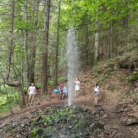 Bele Staze 84, Tavance, Brzeće