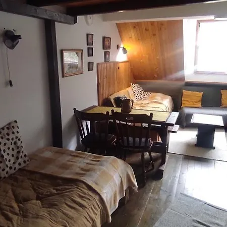 Bele Staze 84, Tavance, * Brzeće