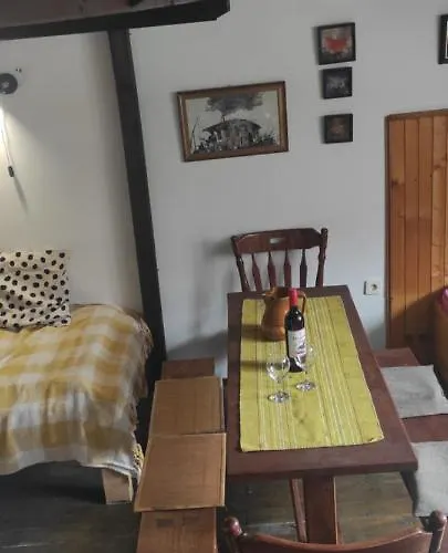 Bele Staze 84, Tavance, Appartement Brzeće